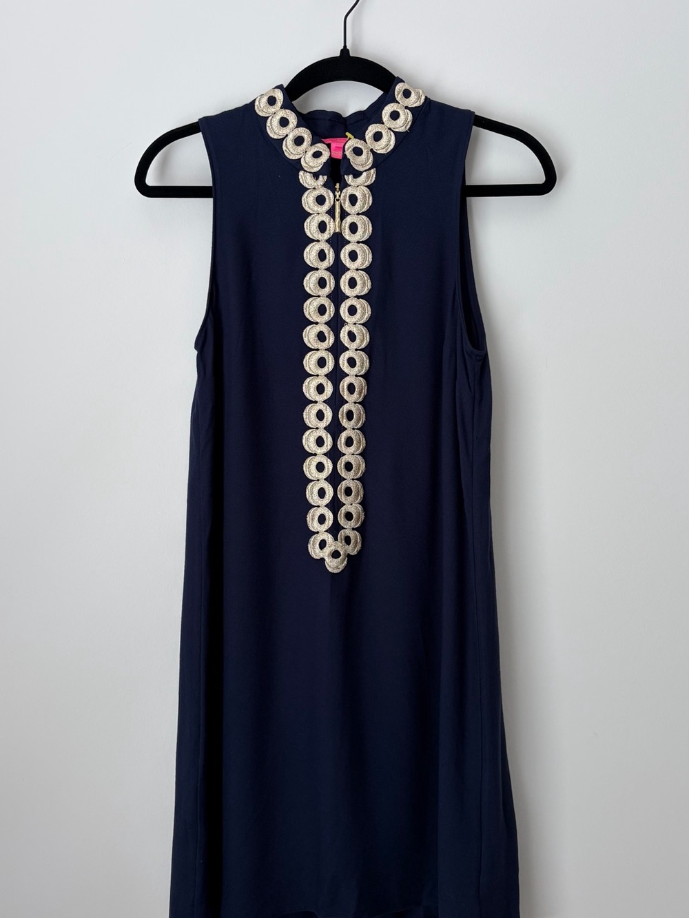 Lilly Pulitzer true navy Jane shift with gold trim size 2